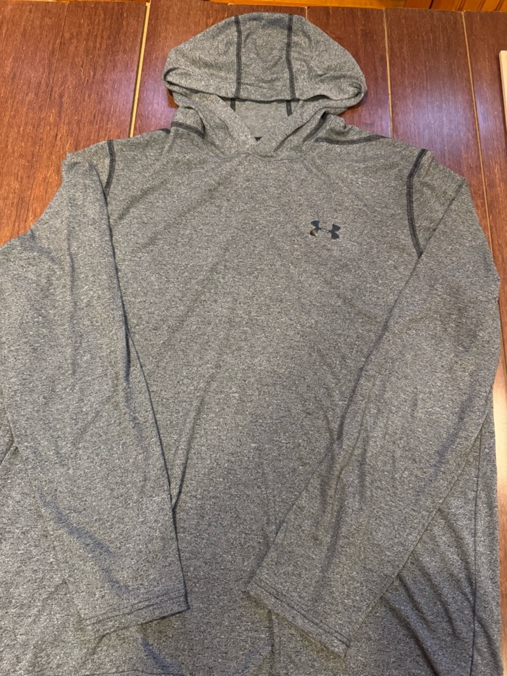Under Armour Heathered Charcoal Gray Hooded Performance Top
